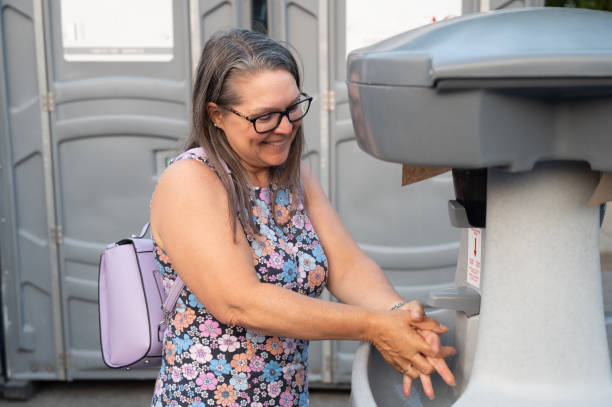 Portable Toilet Options We Offer in Springfield, FL